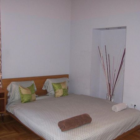 T & E Apartment Budapeszt Zewnętrze zdjęcie