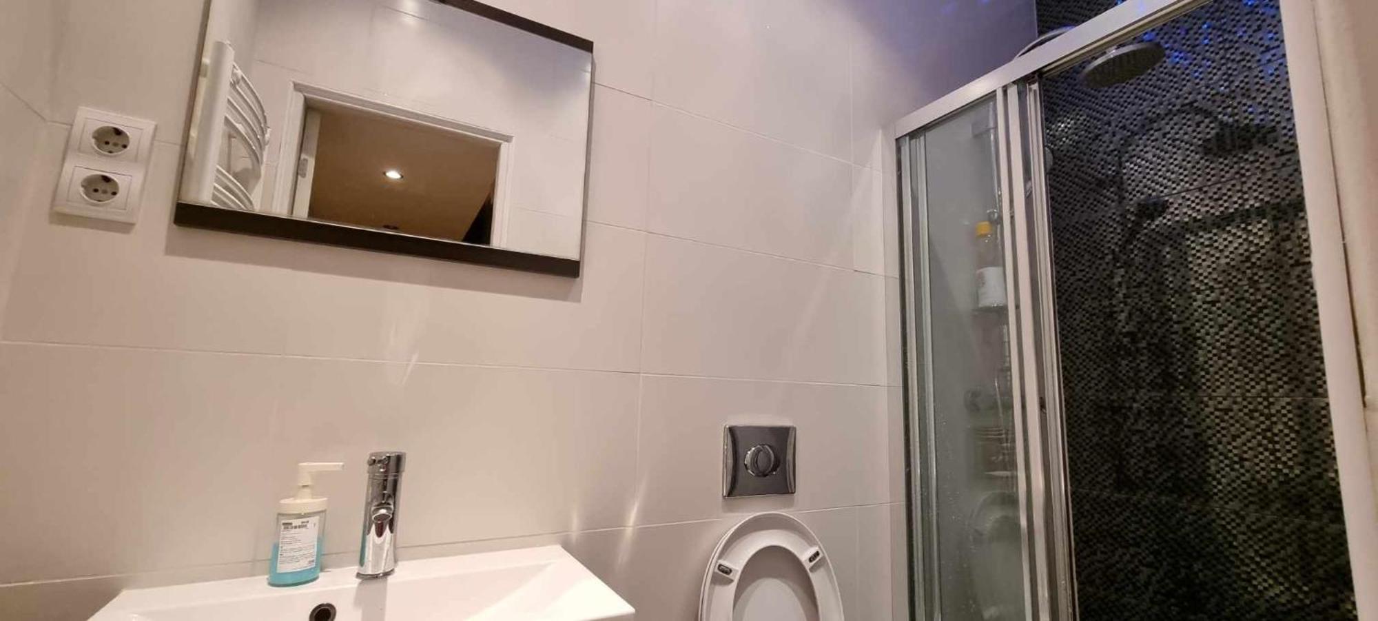 T & E Apartment Budapeszt Zewnętrze zdjęcie